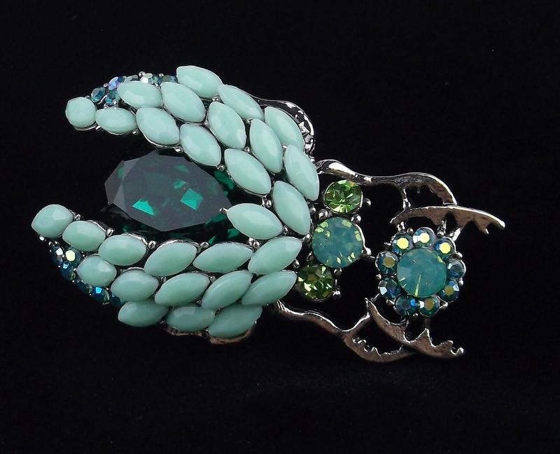 Mint Enameled Rhinestone Insect Brooch (1 of 2)