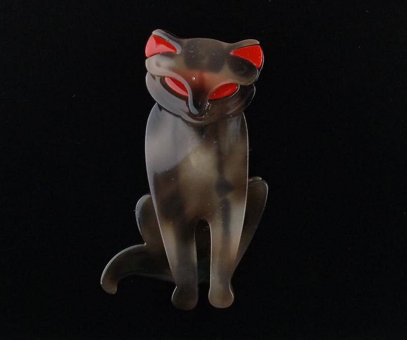 Big Mint Lucite Cat Brooch 3D (1 of 2)
