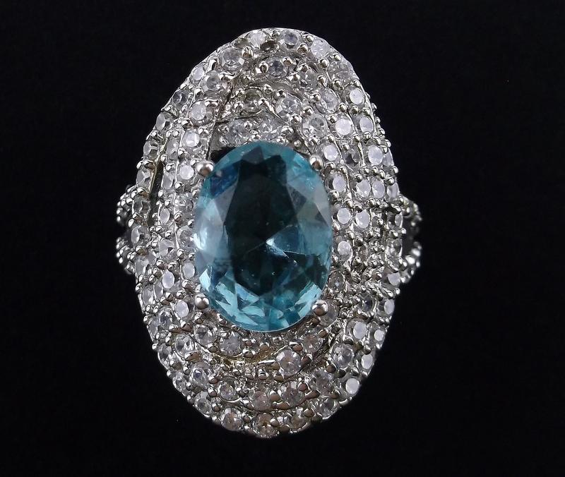 New Big Sterling Silver Blue Stone Ring Size 7 (1 of 3)