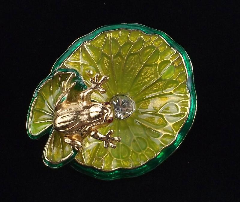 Mint Enameled Rhinestone Frog On Lillypad Brooch 3D (1 of 2)