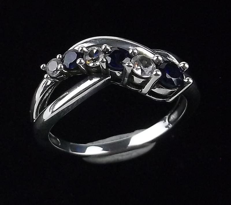 Mint Vintage Sterling Silver Sapphire Topaz Ring 7 (1 of 2)