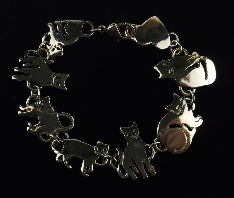 Stunning Vintage Cat Bracelet 7.5" (1 of 3)