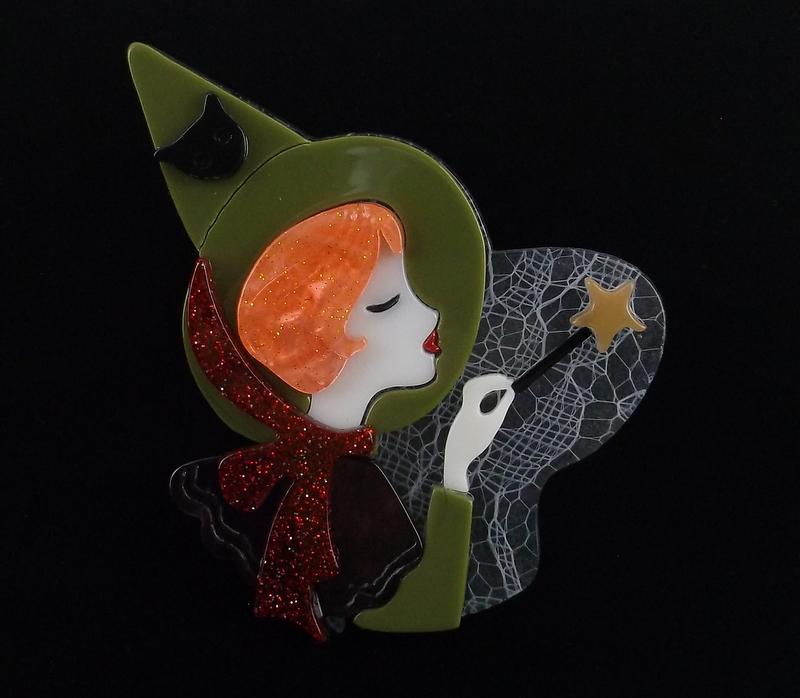 Mint Lucite Fairy Godmother Brooch 3D (1 of 2)