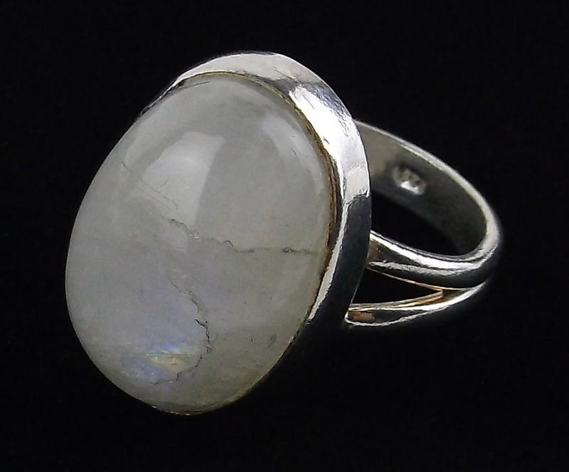 New Thick Sterling Silver Moonstone Ring 7 (1 of 2)