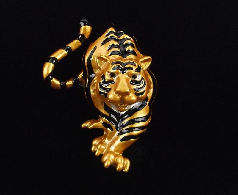 Mint Enameled Tiger Brooch (1 of 4)