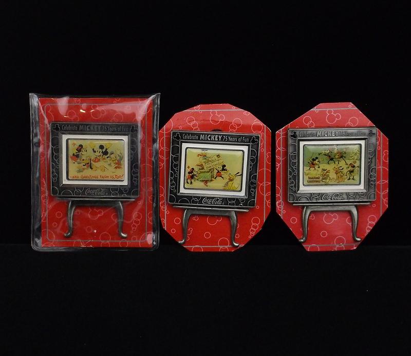 Mint Vintage Disney Mickey Mouse Coca Cola Art Minis (1 of 5)