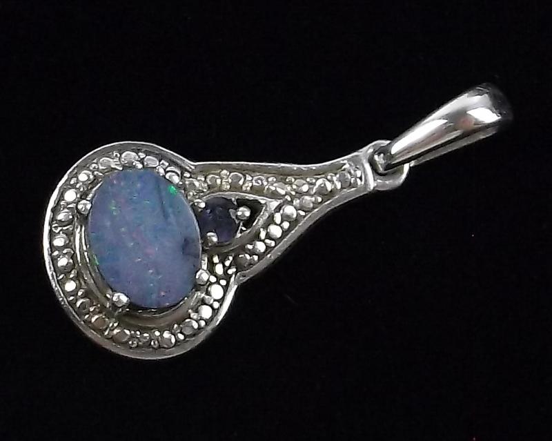 Mint Sterling Silver Opal Drop Pendant Bali Style (1 of 3)