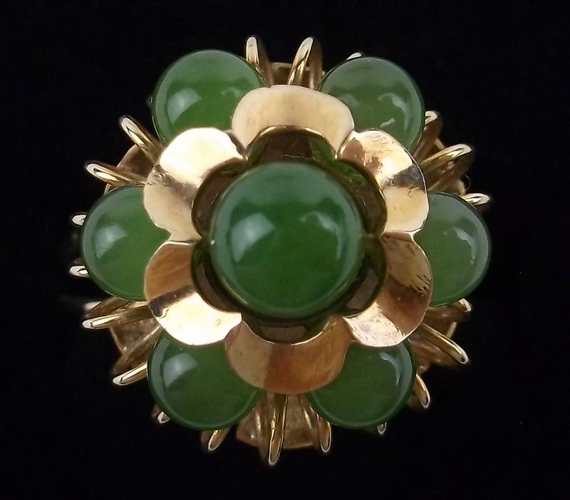 Mint Vintage 1950s 14kt Gold Jade Empress Ring 6 (1 of 5)