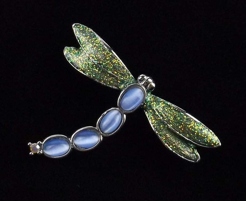 Mint Vintage Enameled Dragonfly Brooch (1 of 3)