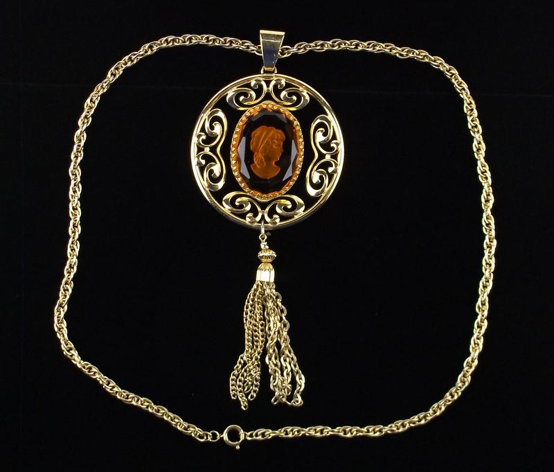 Huge Mint Vintage 1950s Cameo Necklace 24" Dazzling: Mint Condition, In Like New Condition, Perfect