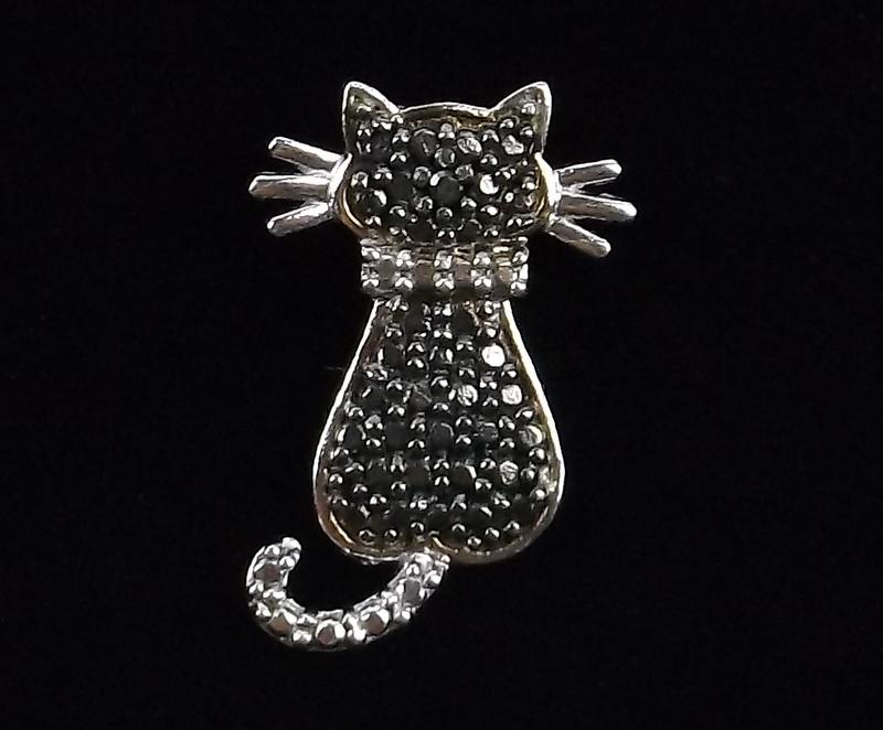 Mint Sterling Silver Diamond Cat Pendant (1 of 2)