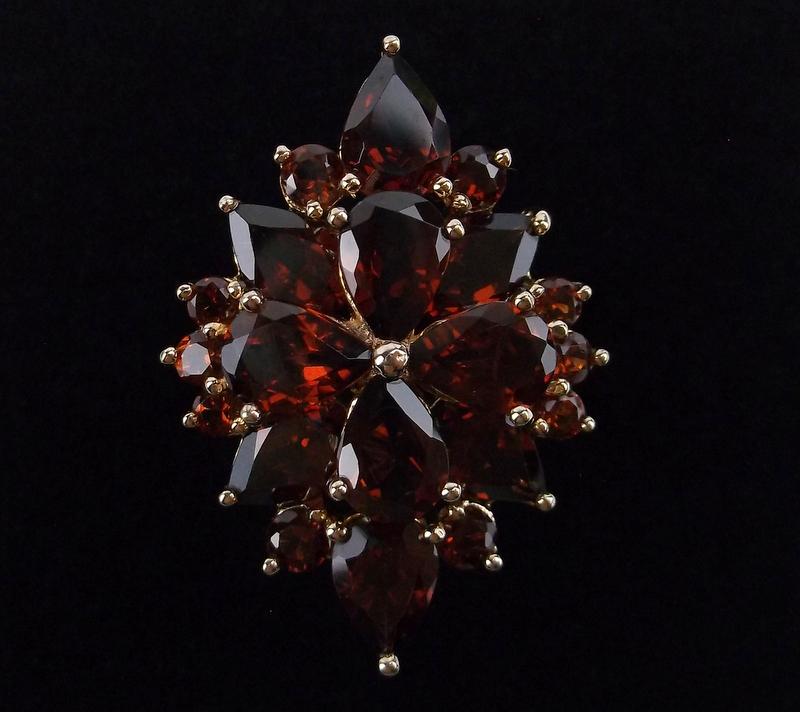 New Gold Over Sterling Silver 7ct Garnet Ring 8 (1 of 4)