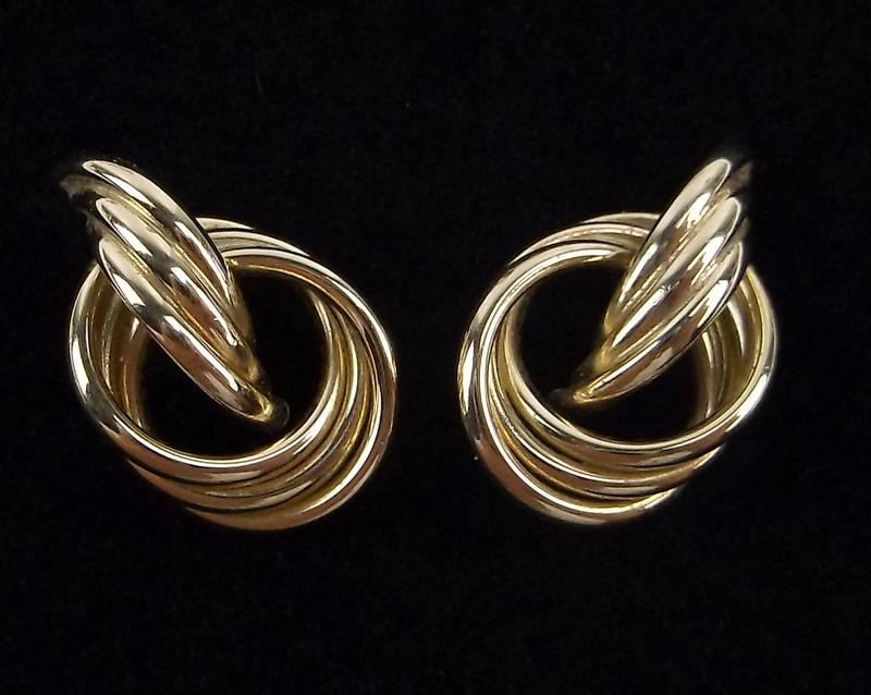 Mint Vintage 14kt Gold Stud Earrings (1 of 2)