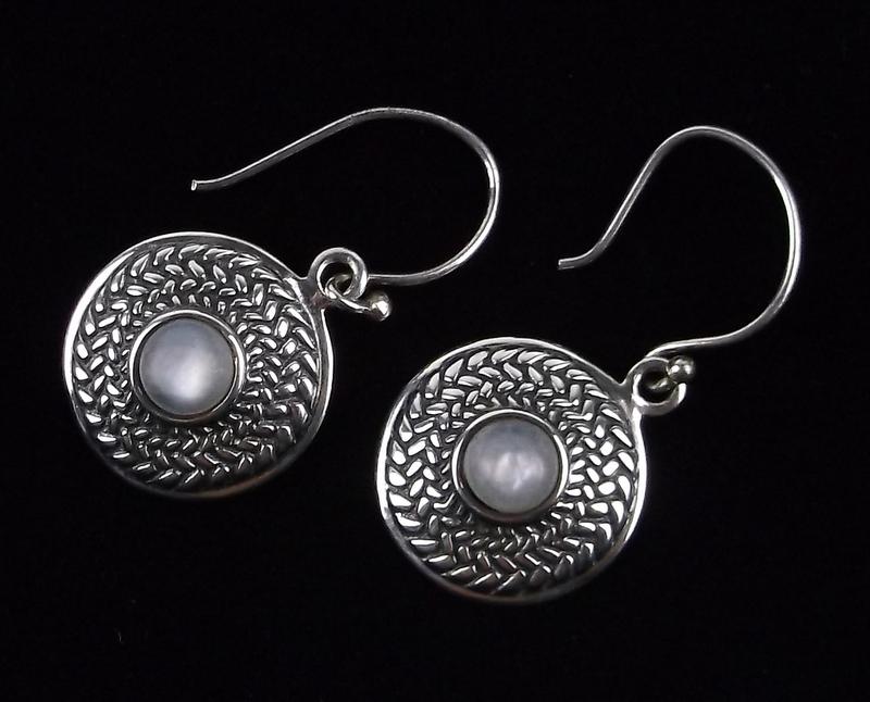 Mint Vintage Sterling Silver MOP Drop Earrings (1 of 2)