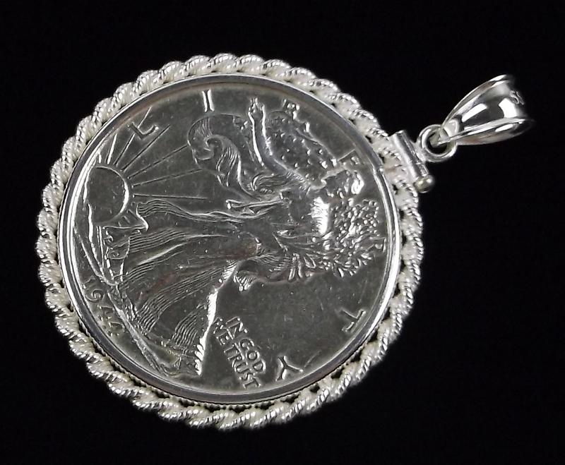 Mint Vint Heavy 1944 US Silver Walking Liberty Pendant (1 of 2)