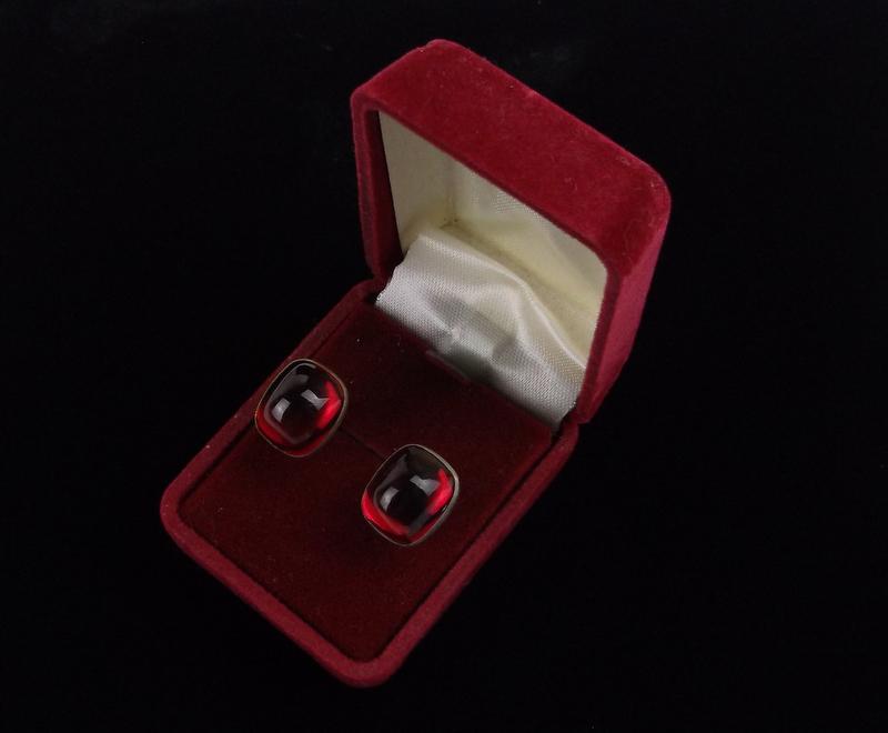 Stunning Vintage Ruby Red Cufflinks Set In Box (1 of 4)