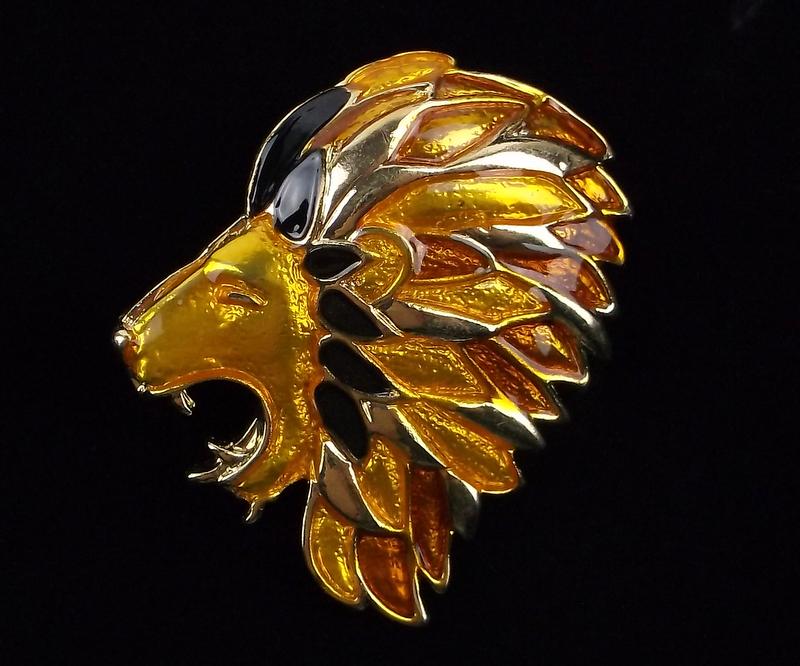 Mint Enameled Lion Brooch (1 of 2)