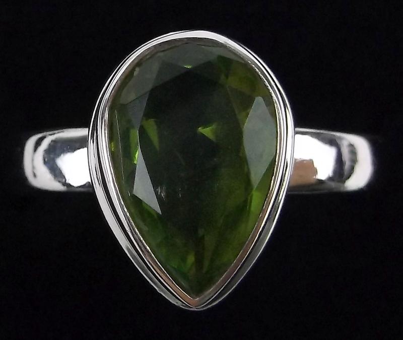 New Thick Sterling Silver 5ct Peridot Ring 8 Thick (1 of 2)