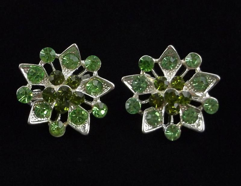 Mint Rhinestone Snowflake Scatter Brooch Set (1 of 2)