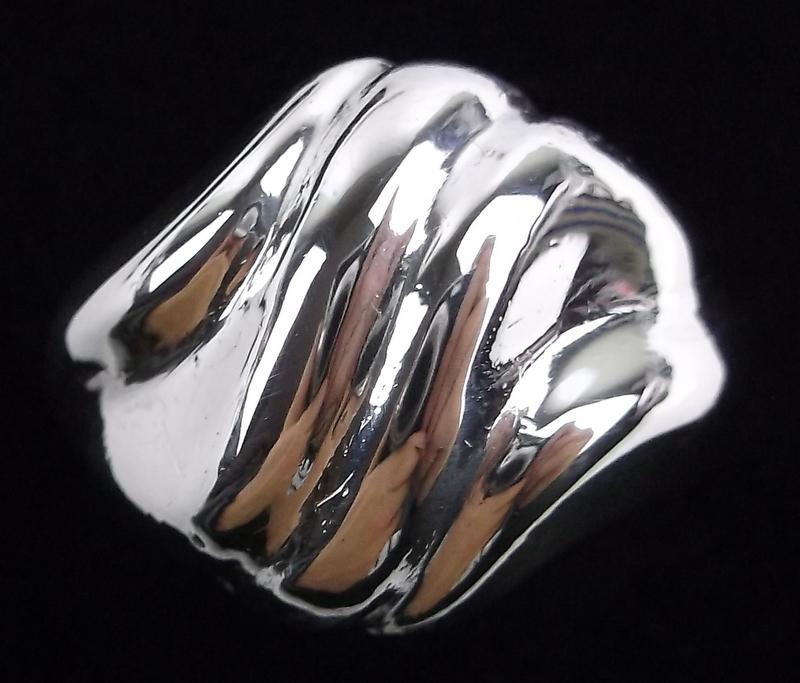 Mint Vintage Heavy Sterling Silver design Ring 8 Thick (1 of 2)