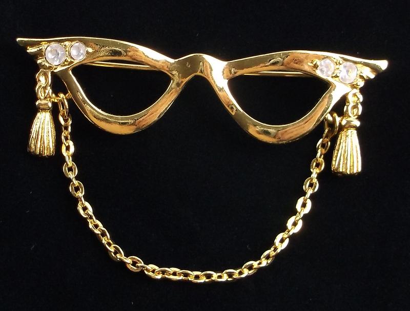 Mint Vintage Rhinestone Cat Eye Glasses Brooch: Mint Condition, In Like New Condition, Perfect