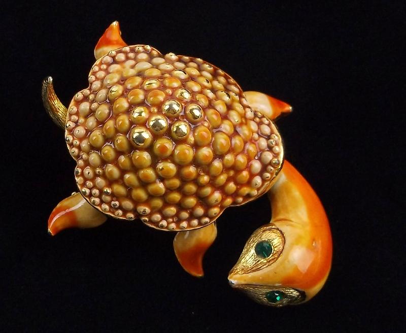 Mint Vintage 1960s Lind-Gal Enameled Turtle Brooch (1 of 4)