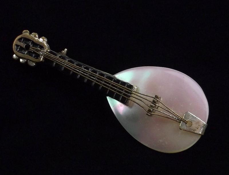 Mint Vintage 1950s Guitar Banjo Brooch MOP (1 of 3)