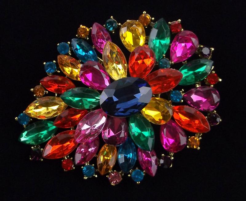 Dazzling Mint Rhinestone Elegant Brooch (1 of 2)