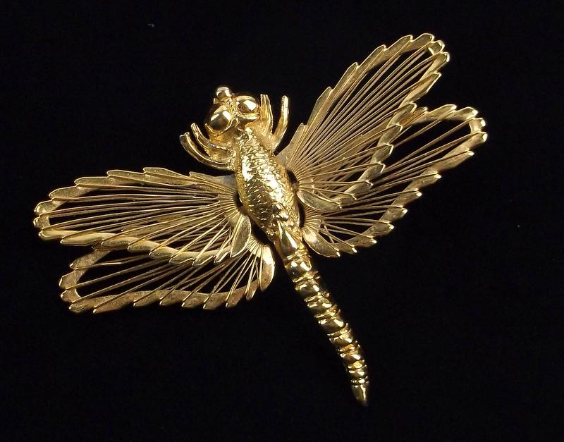 Mint Vintage Dragonfly Brooch (1 of 3)