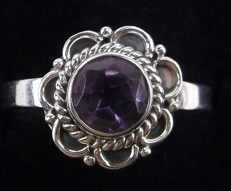 New Bali Sterling Silver Amethyst Ring Size 7 (1 of 2)