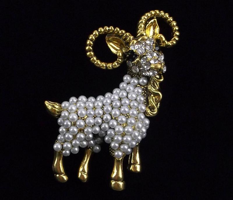 Mint Enameled Rhinestone Mountain Goat Ram Brooch (1 of 2)