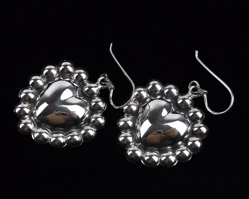 Mint Vintage Sterling Silver Heart Drop Earrings (1 of 2)