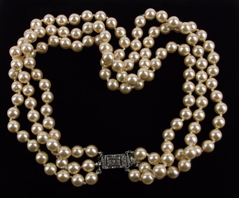 Franklin Mint Jackie Kennedy Necklace 20" Faux Pearl (1 of 3)