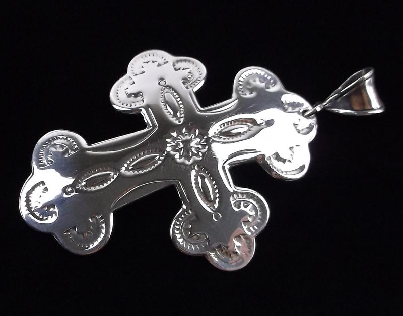 Big Mint Vintage Sterling Silver Cross Pendant (1 of 3)