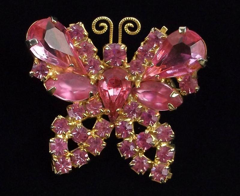Mint Vintage 1950s Weiss Rhinestone Butterfly Brooch (1 of 2)