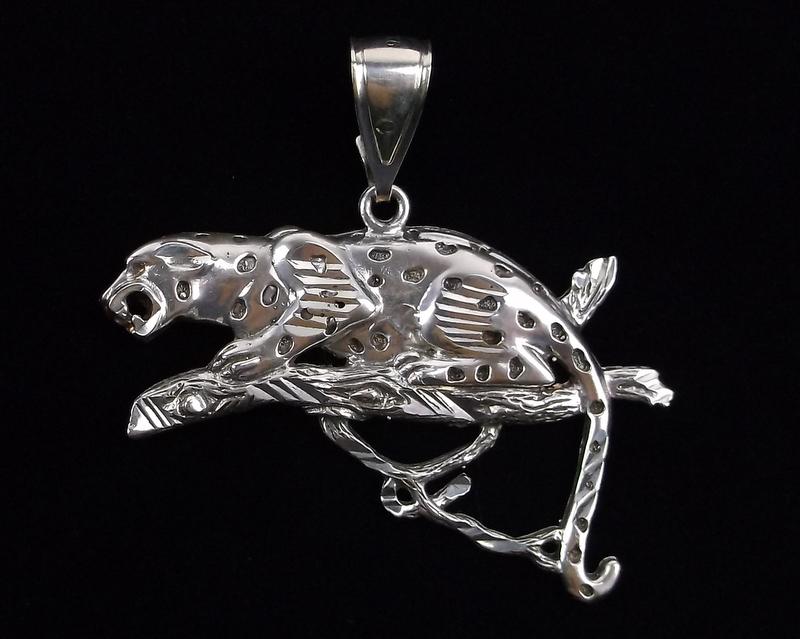 Mint Vintage Sterling Silver Designer Leopard Pendant (1 of 3)