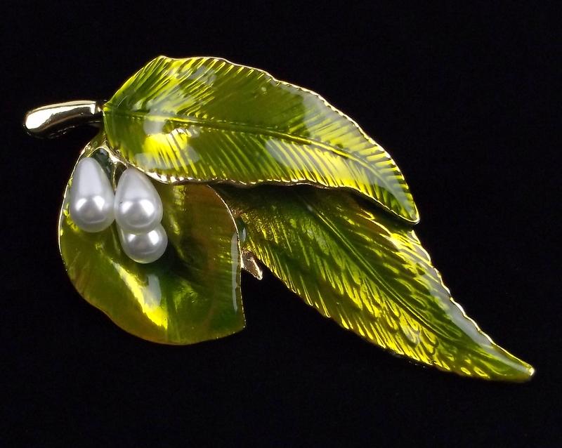 Mint Enameled Faux Pearl Leaf Brooch (1 of 2)