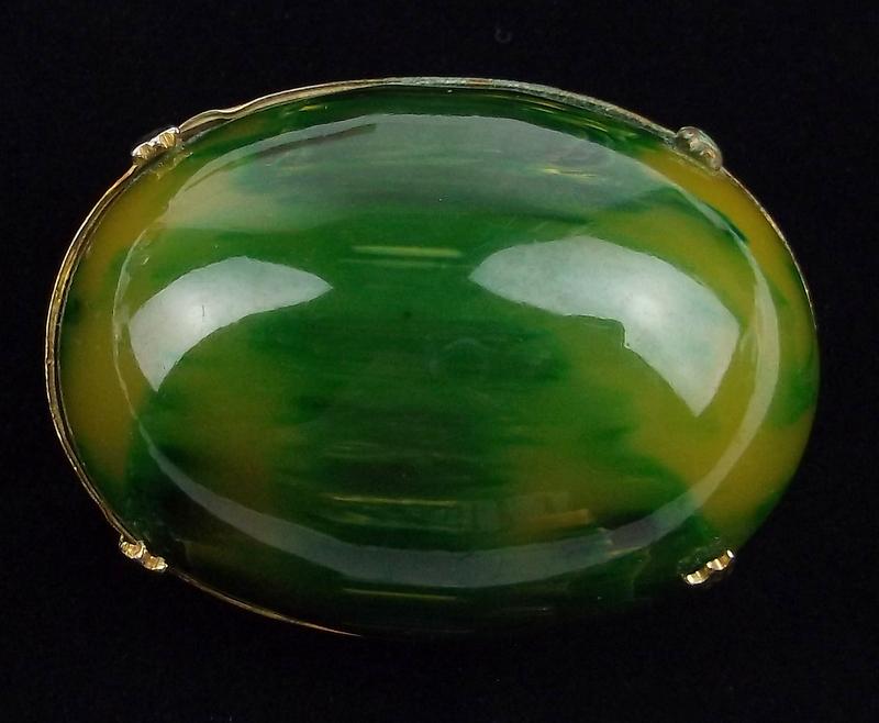 Stunning Vint Judith Green Bakelite Brooch: excellent condition