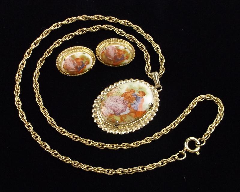Mint Vintage 1960s Cameo Necklace Earrings Set 18": Mint Condition, In Like New Condition, Perfect