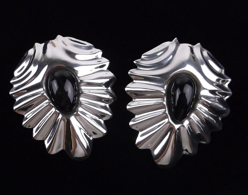 Huge Mint Vintage Taxco Sterling Silver Onyx Earrings (1 of 3)