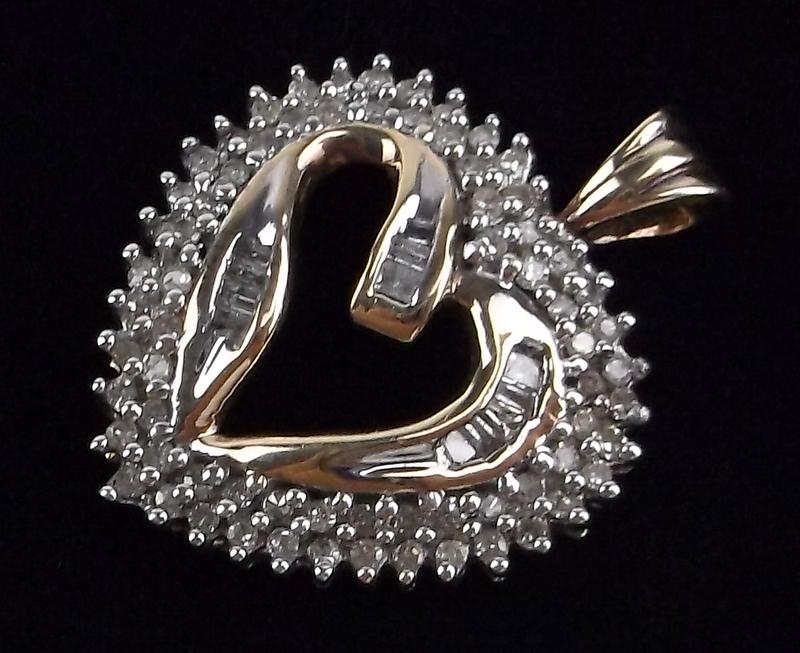 Mint Vint Thick 10kt Gold Diamond Heart Pendant 3.1g (1 of 3)