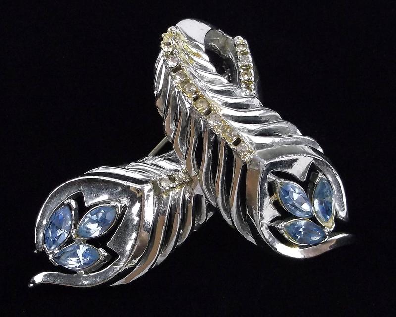 Stunning Vintage 1950s Coro Craft Rhinestone Brooch: excellent condition
