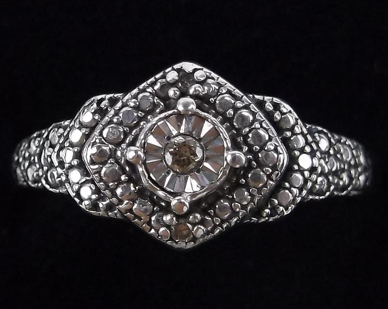 Mint Vintage Sterling Silver Diamond Ring Size 7: Guaranteed Solid 925 Sterling Silver, in Excellent Condition