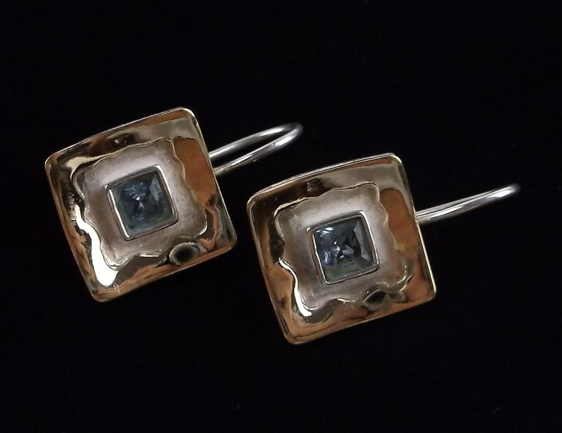 Stunning Vintage Sterling Silver Blue Topaz Earrings (1 of 3)