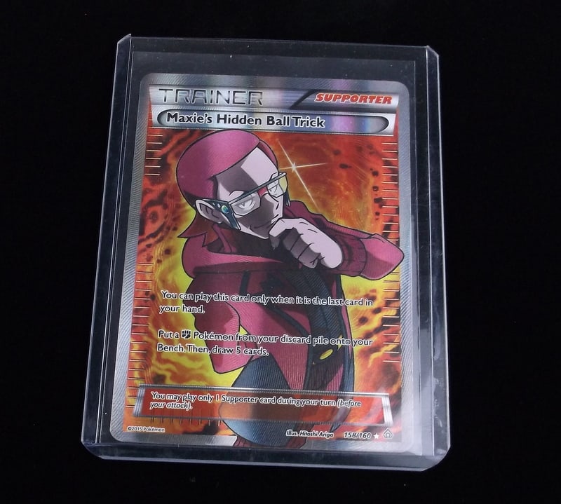 Unplayed 2015 Pokemon Maxies Ball Trick Full Art Trainer (1 of 2)