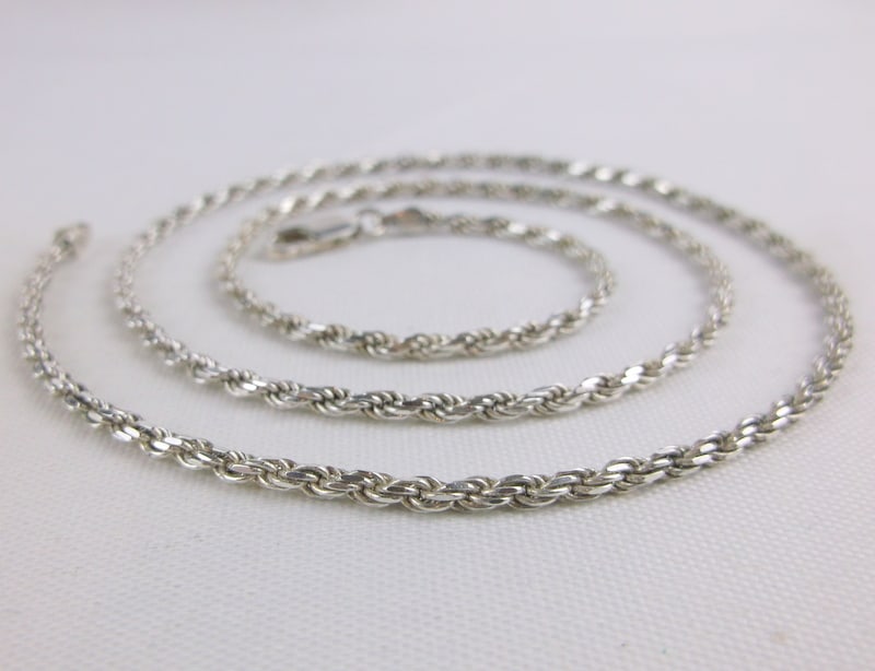Stunning Vintage Sterling Silver Rope Chain Necklace 20": Guaranteed Solid 925 Sterling Silver, in Excellent Condition