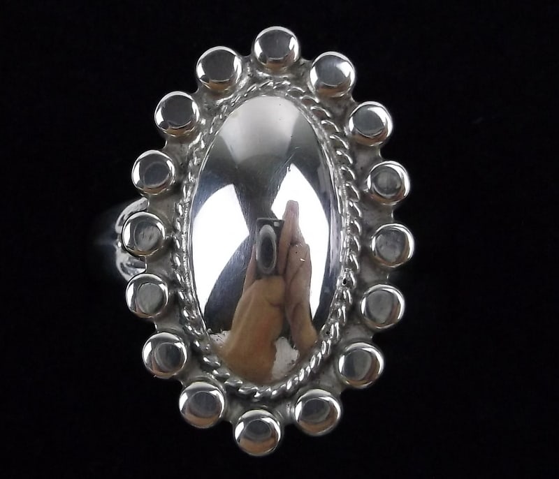 Mint Vintage 1960s Navajo Sterling Silver Ring 5.5 (1 of 3)