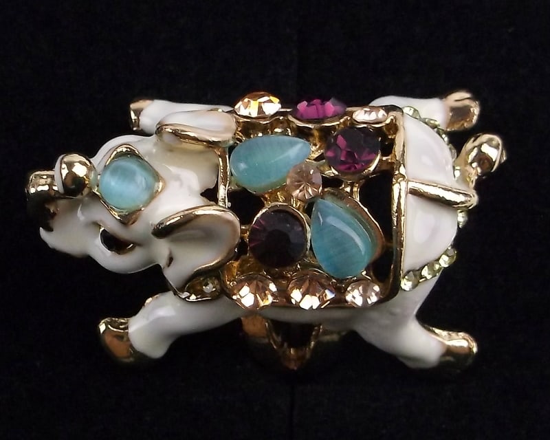 New Enameled Rhinestone Bali Elephant Ring 8.5 (1 of 4)