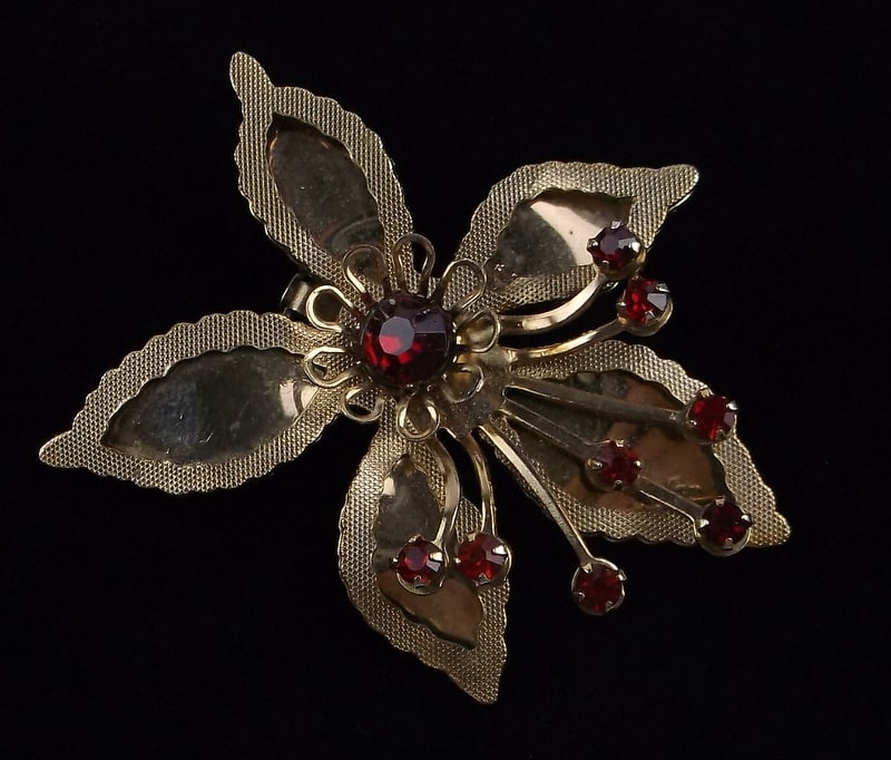 Stunning Vintage 1960s Ruby Red Rhinestone Brooch (1 of 3)