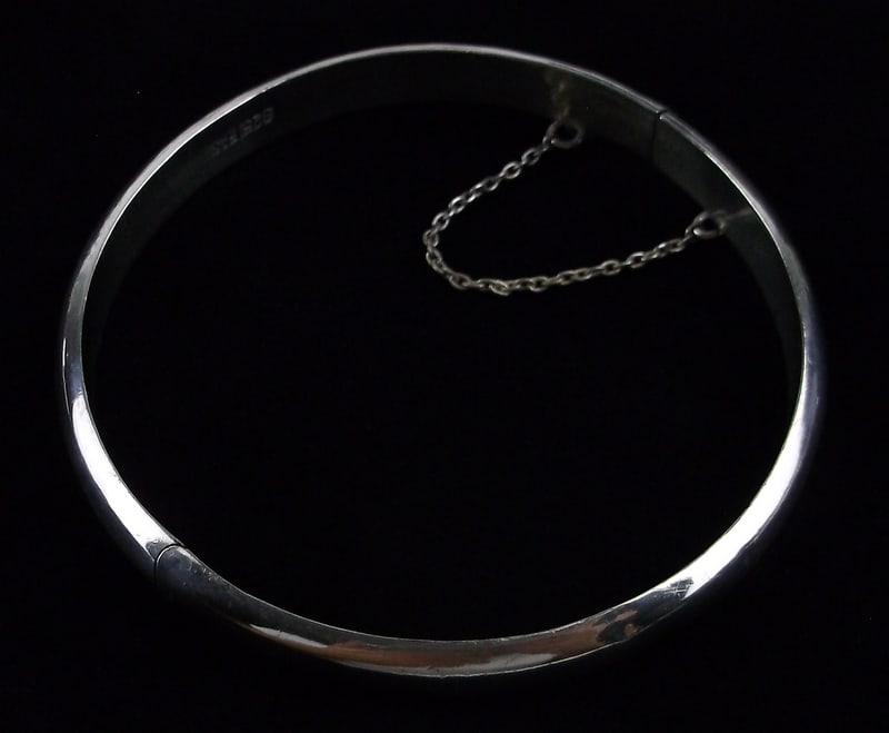 Beautiful Vintage Sterling Silver Bangle Bracelet 6-7.5" (1 of 3)